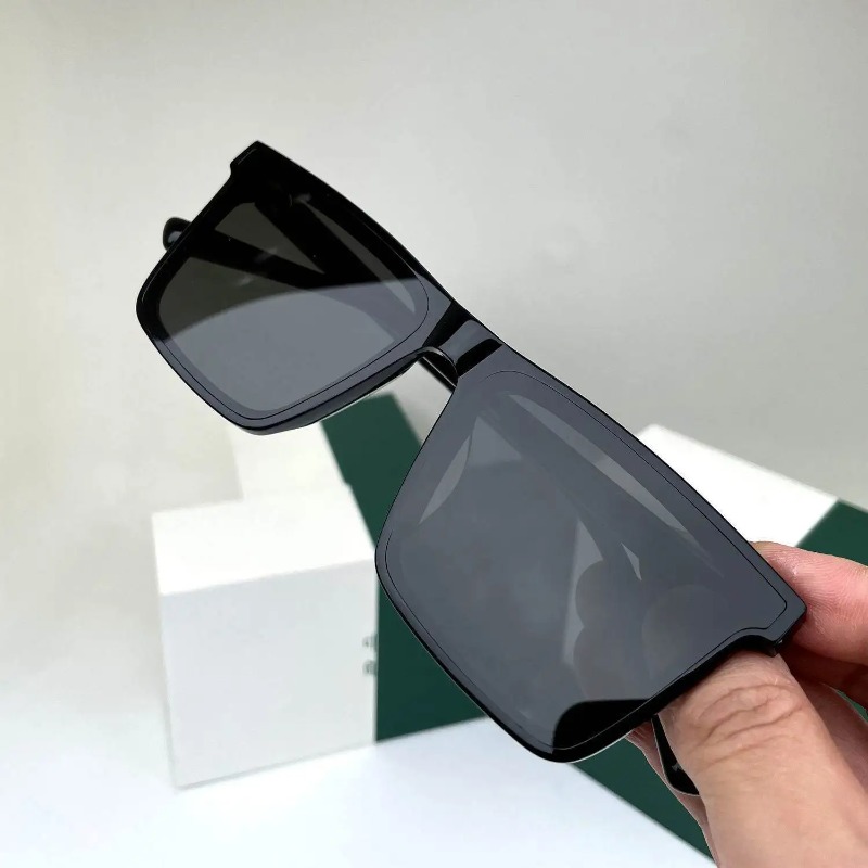 Nowe czarne okulary przeciwsło – Uv Resin recenzja i cena